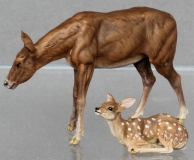 45; Doe and Fawn     BUILD AND PAINTED FIGURE